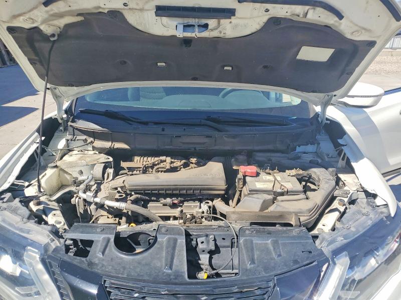 2017 Nissan Rogue მანქანა იყიდება აუქციონზე, vin: 5N1AT2MV9HC760429, აუქციონის ნომერი: 68240386