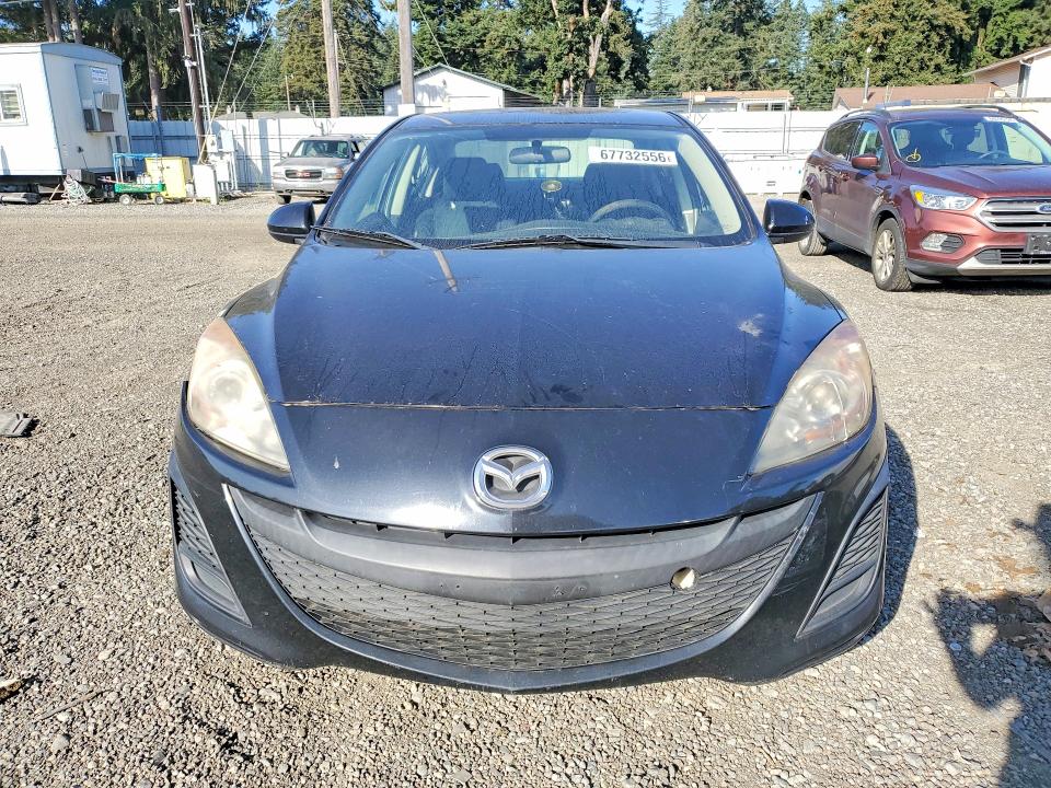 67732556 :رقم المزاد ، JM1BL1VG4B1360008 vin ، 2011 Mazda 3 مزاد بيع