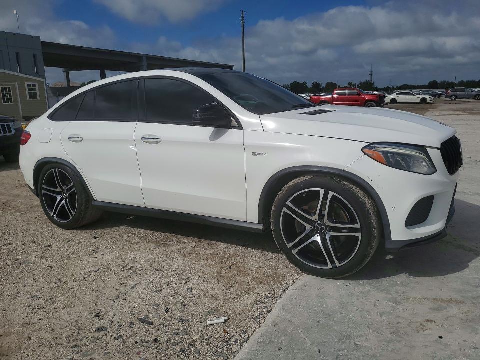 2018 Mercedes-benz Gle Coupe მანქანა იყიდება აუქციონზე, vin: 4JGED6EB4JA104523, აუქციონის ნომერი: 70135366