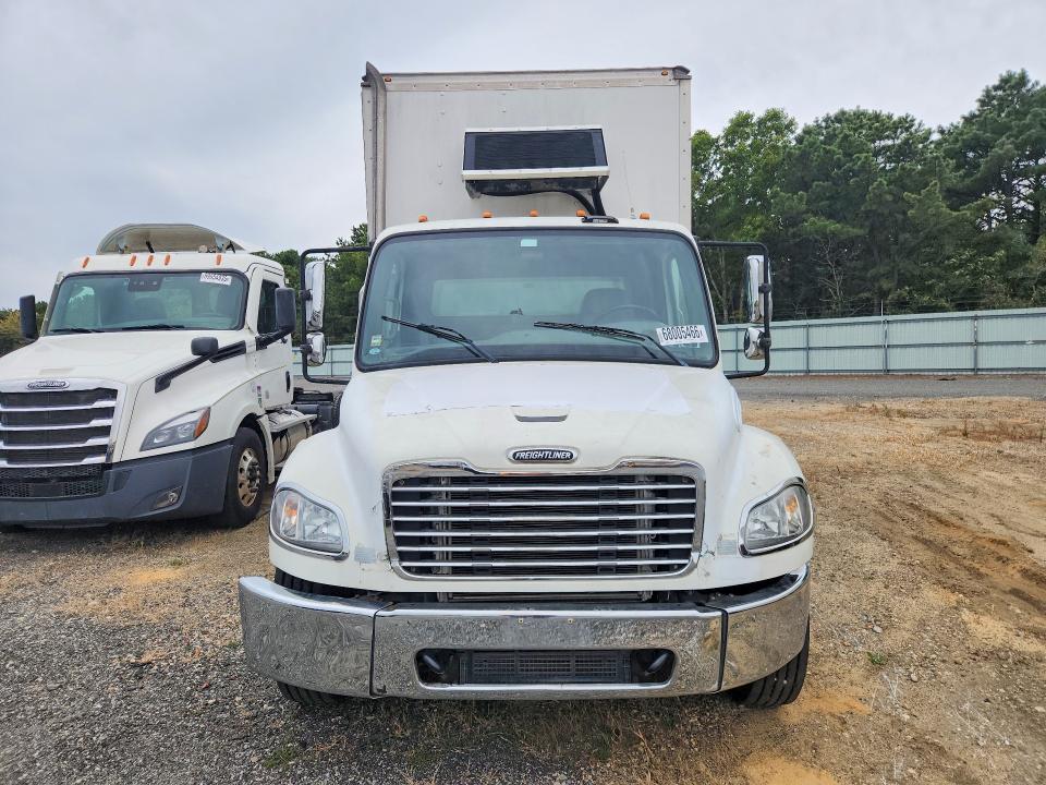 68005466 :رقم المزاد ، 1FVACXDT3CHBD5751 vin ، 2012 Freightliner M2 مزاد بيع