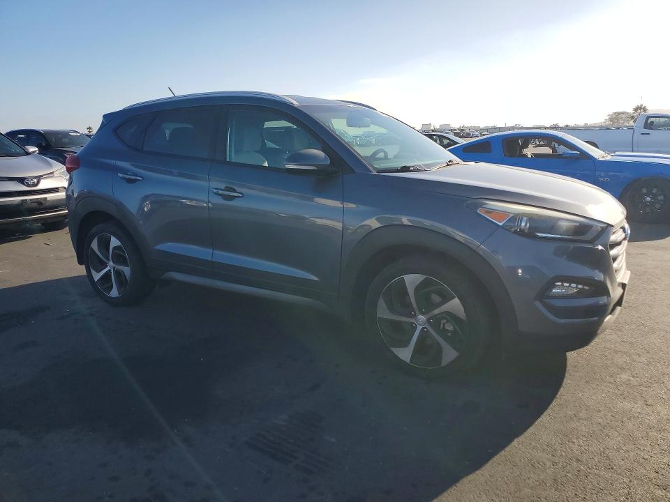 Aukcja sprzedaży 2016 Hyundai Tucson, vin: KM8J33A21GU194632, numer aukcji: 66667916