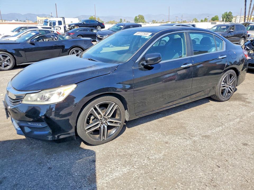 69722506 :رقم المزاد ، 1HGCR2F74HA125349 vin ، 2017 Honda Accord مزاد بيع