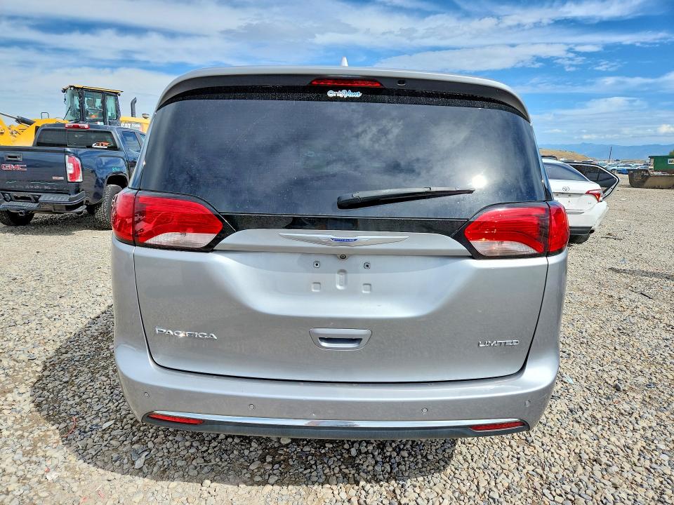 67350616 :رقم المزاد ، 2C4RC1GG4KR657447 vin ، 2019 Chrysler Pacifica مزاد بيع