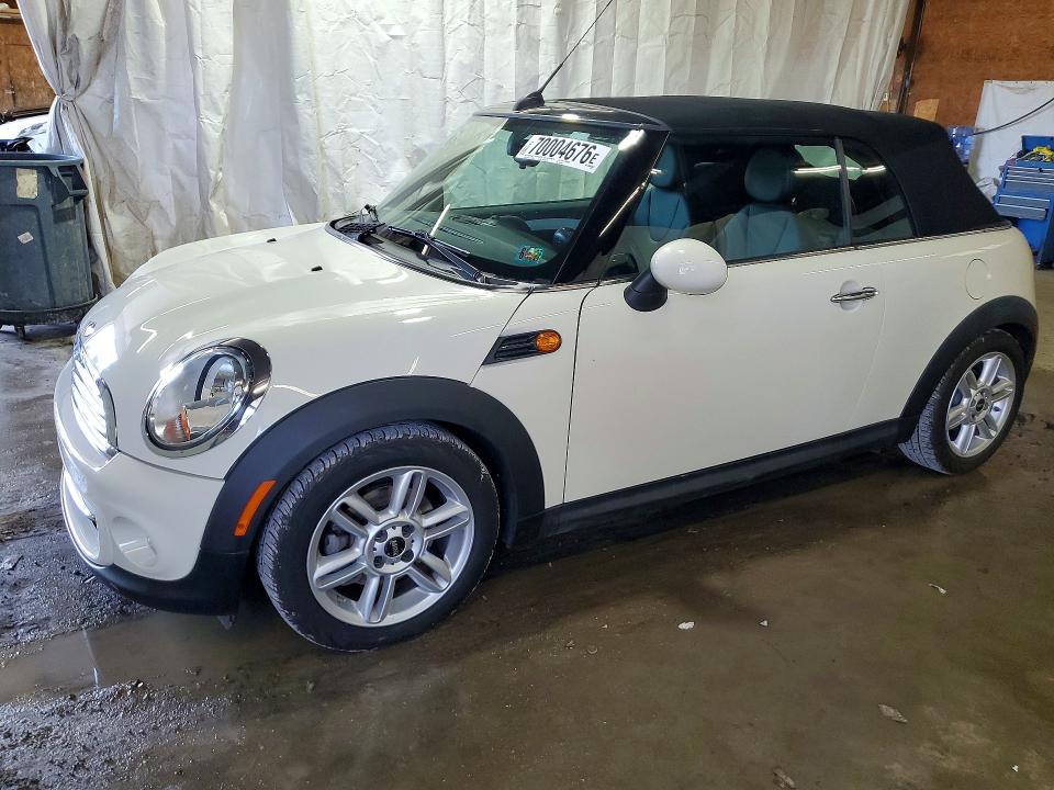 Auction sale of the 2011 Mini Cooper, vin: WMWZN3C56BT265019, lot number: 70004676