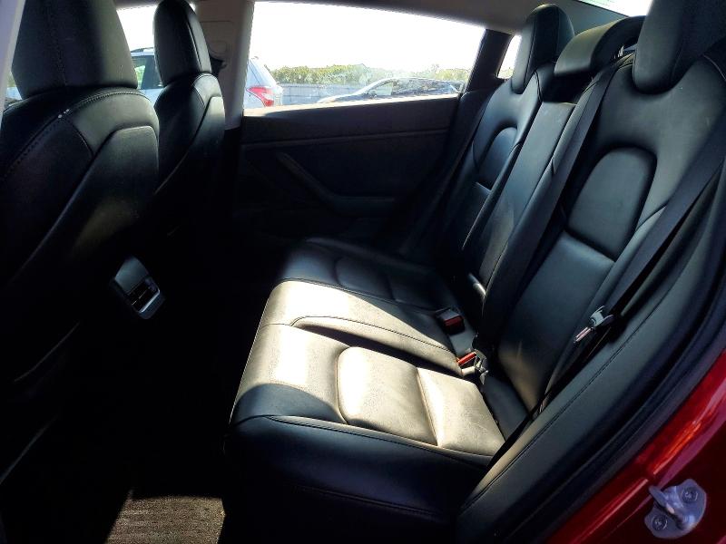 67429266 :رقم المزاد ، 5YJ3E1EB2JF133425 vin ، 2018 Tesla Model 3 مزاد بيع
