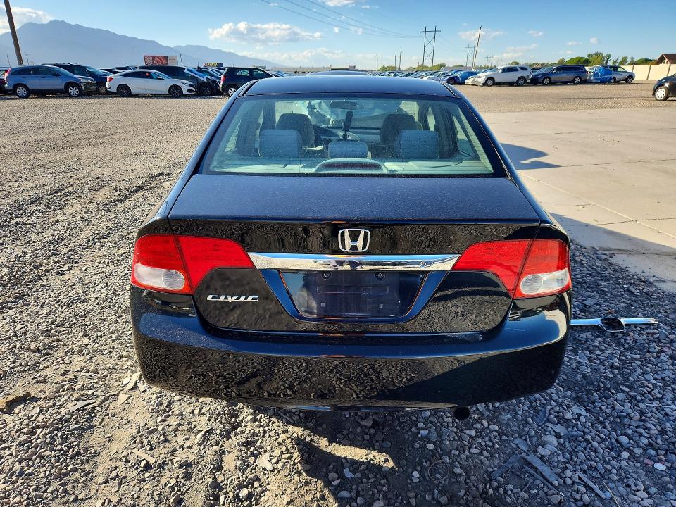 67541796 :رقم المزاد ، 19XFA1F5XAE021687 vin ، 2010 Honda Civic مزاد بيع