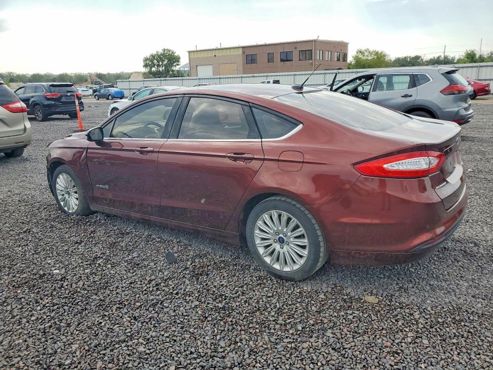Продаж на аукціоні авто 2016 Ford Fusion, vin: 3FA6P0LU8GR360010, номер лоту: 67865456