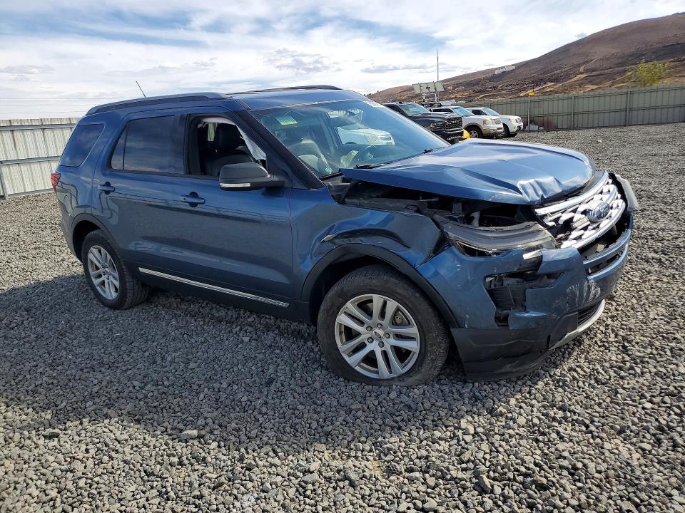 69968176 :رقم المزاد ، 1FM5K8D89KGB37555 vin ، 2019 Ford Explorer مزاد بيع