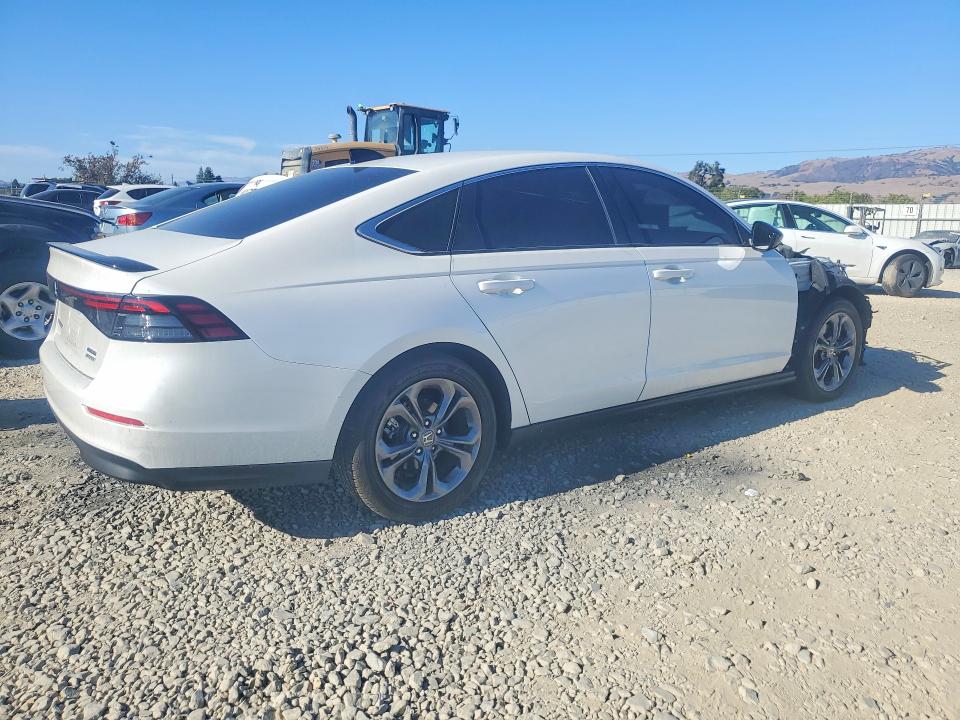Продажа на аукционе авто 2024 Honda Accord, vin: 1HGCY2F55RA073832, номер лота: 68591876