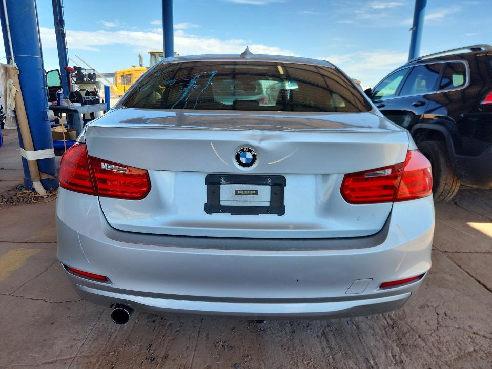 66530716 :رقم المزاد ، WBA3B1C51FK141528 vin ، 2015 Bmw 320 مزاد بيع