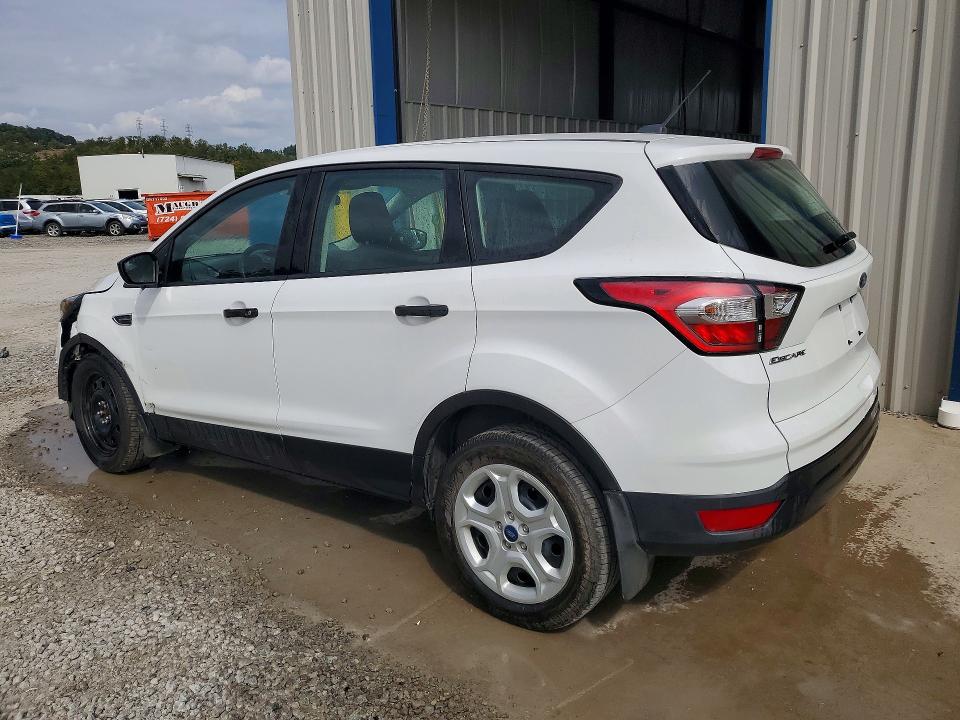 2018 Ford Escape მანქანა იყიდება აუქციონზე, vin: 1FMCU0F70JUB69690, აუქციონის ნომერი: 69899286