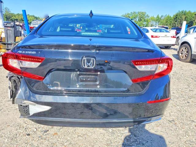 68238746 :رقم المزاد ، 1HGCV1F54LA057213 vin ، 2020 Honda Accord مزاد بيع