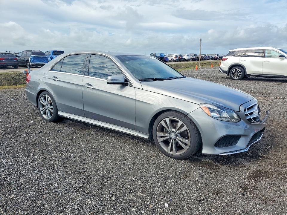 69511336 :رقم المزاد ، WDDHF5KB6EB046205 vin ، 2014 Mercedes-benz E مزاد بيع