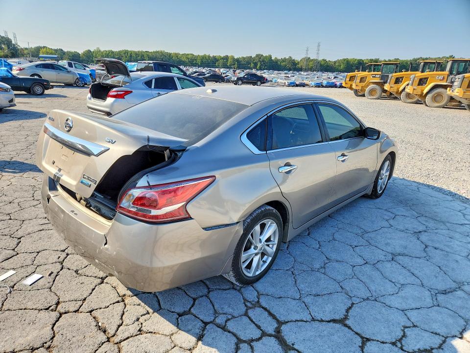 2013 Nissan Altima მანქანა იყიდება აუქციონზე, vin: 1N4AL3AP2DC900692, აუქციონის ნომერი: 69519596