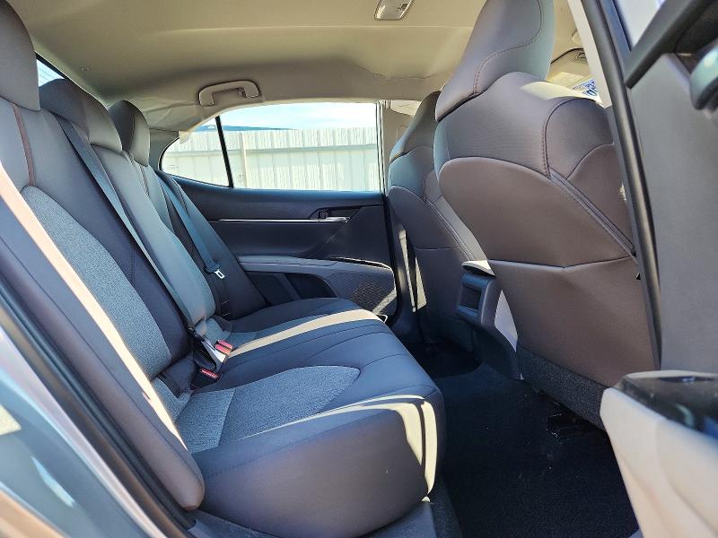 67785566 :رقم المزاد ، 4T1B11HKXKU692681 vin ، 2019 Toyota Camry مزاد بيع