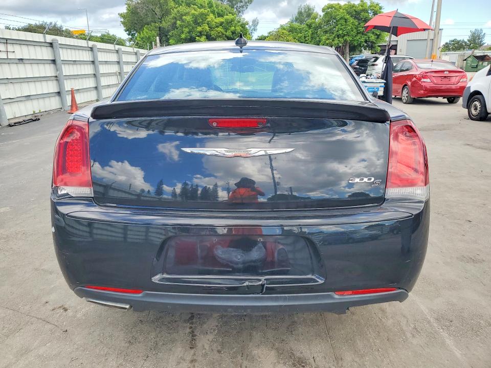 Aukcja sprzedaży 2018 Chrysler 300, vin: 2C3CCABG6JH243320, numer aukcji: 69450586