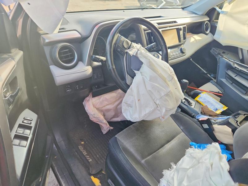 67394406 :رقم المزاد ، JTMRFREV2JJ196842 vin ، 2018 Toyota Rav4 مزاد بيع