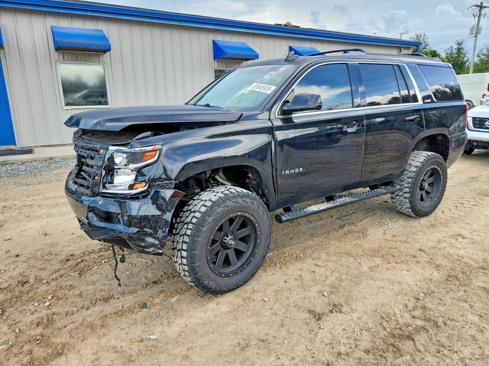 2017 Chevrolet Tahoe მანქანა იყიდება აუქციონზე, vin: 1GNSKBKC7HR128823, აუქციონის ნომერი: 68545926