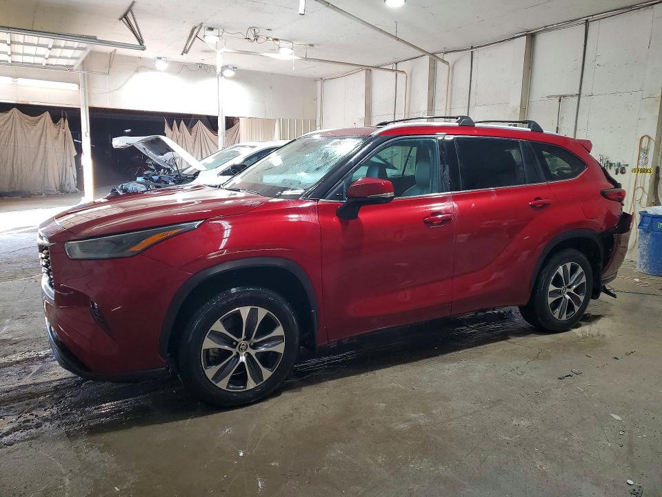 Aukcja sprzedaży 2022 Toyota Highlander, vin: 5TDHZRBH7NS170005, numer aukcji: 68570276