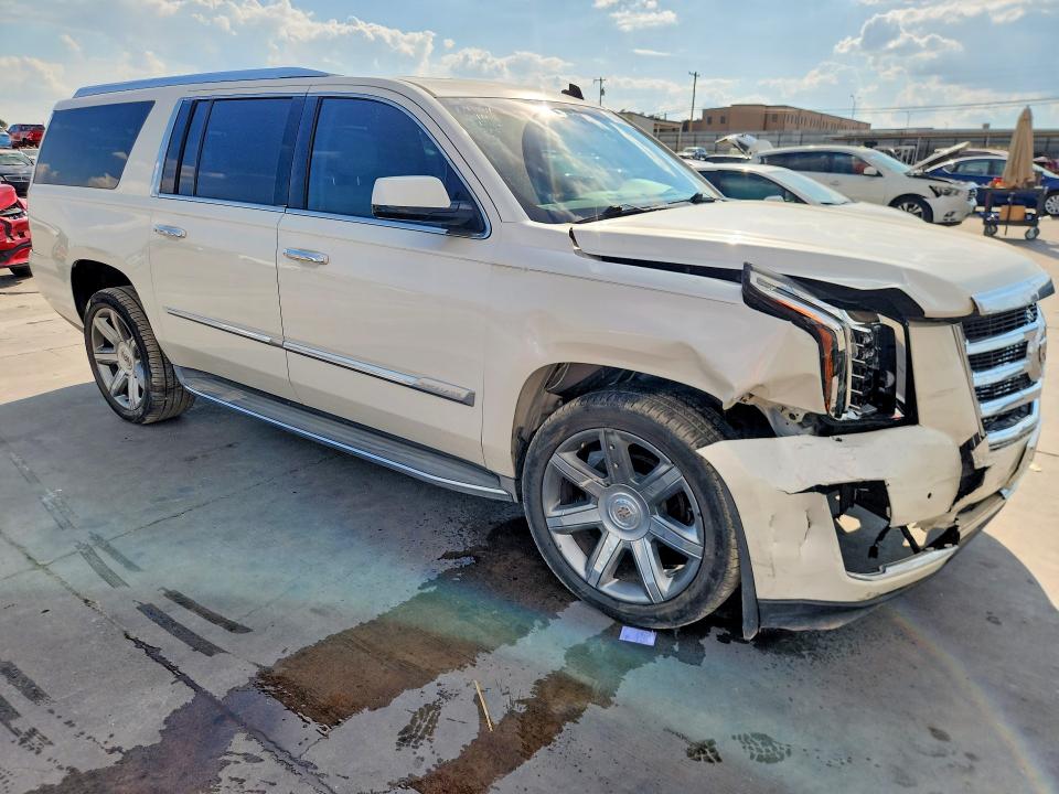 2015 Cadillac Escalade მანქანა იყიდება აუქციონზე, vin: 1GYS4HKJ0FR204782, აუქციონის ნომერი: 69090466