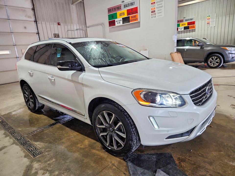 Продаж на аукціоні авто 2017 Volvo Xc60, vin: YV449MRR7H2207305, номер лоту: 70624426