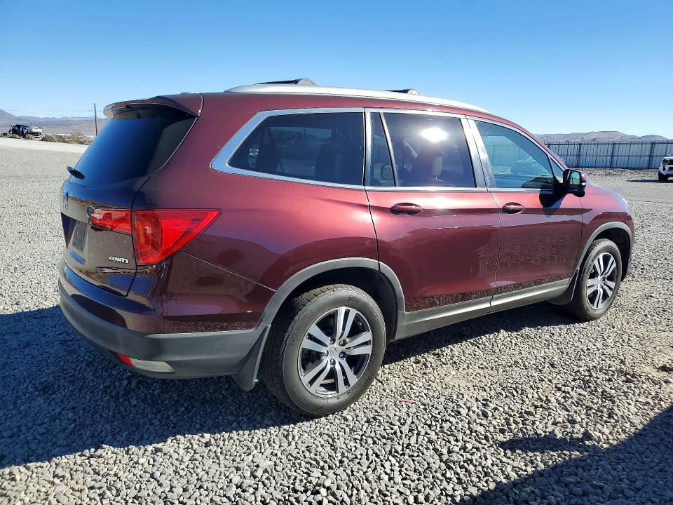 Продаж на аукціоні авто 2017 Honda Pilot, vin: 5FNYF6H50HB000646, номер лоту: 70778976