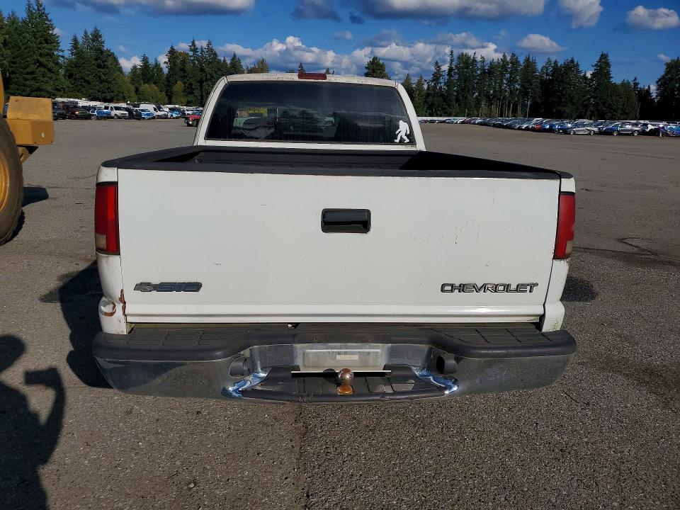 69063146 :رقم المزاد ، 1GCCS19W518126684 vin ، 2001 Chevrolet S Truck مزاد بيع