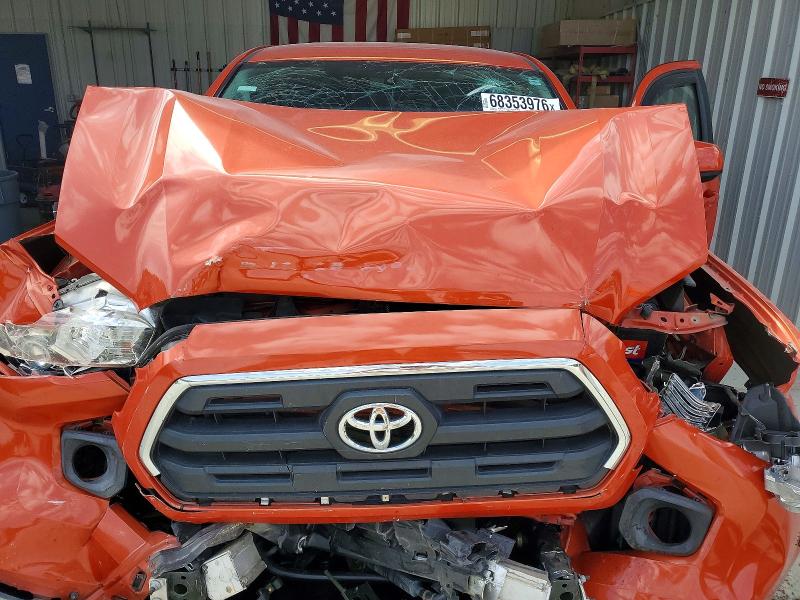 Продаж на аукціоні авто 2017 Toyota Tacoma, vin: 5TFCZ5AN7HX121900, номер лоту: 68353976