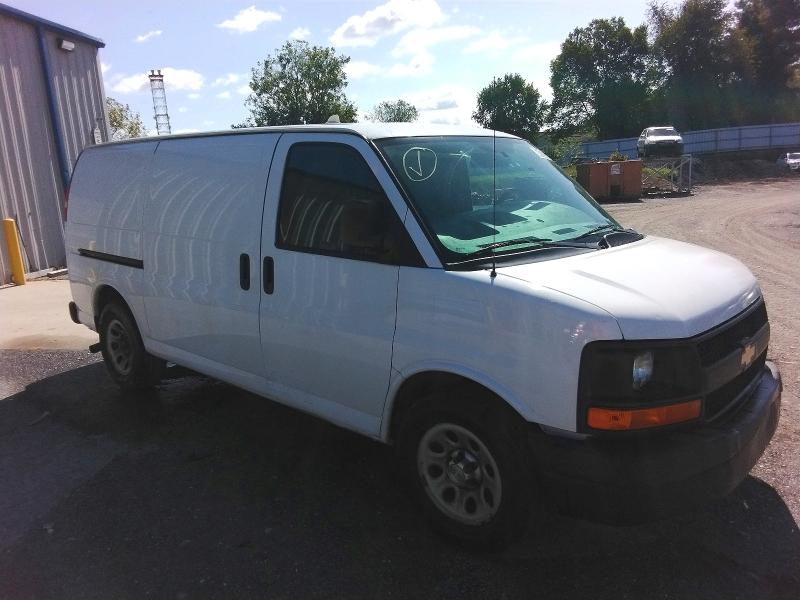 2014 Chevrolet Express G1500 მანქანა იყიდება აუქციონზე, vin: 1GCSGAFX3E1164875, აუქციონის ნომერი: 64155576