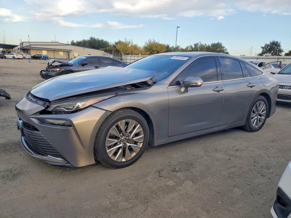 69042866 :رقم المزاد ، JTDAAAAA1MA001799 vin ، 2021 Toyota Mirai مزاد بيع