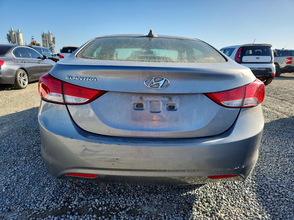 Продаж на аукціоні авто 2012 Hyundai Elantra, vin: KMHDH4AE5CU302940, номер лоту: 70841886