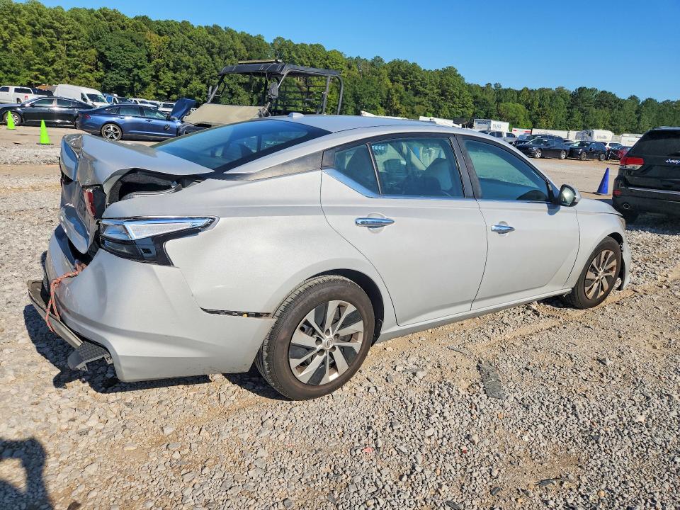 69786406 :رقم المزاد ، 1N4BL4BV2LC135151 vin ، 2020 Nissan Altima مزاد بيع