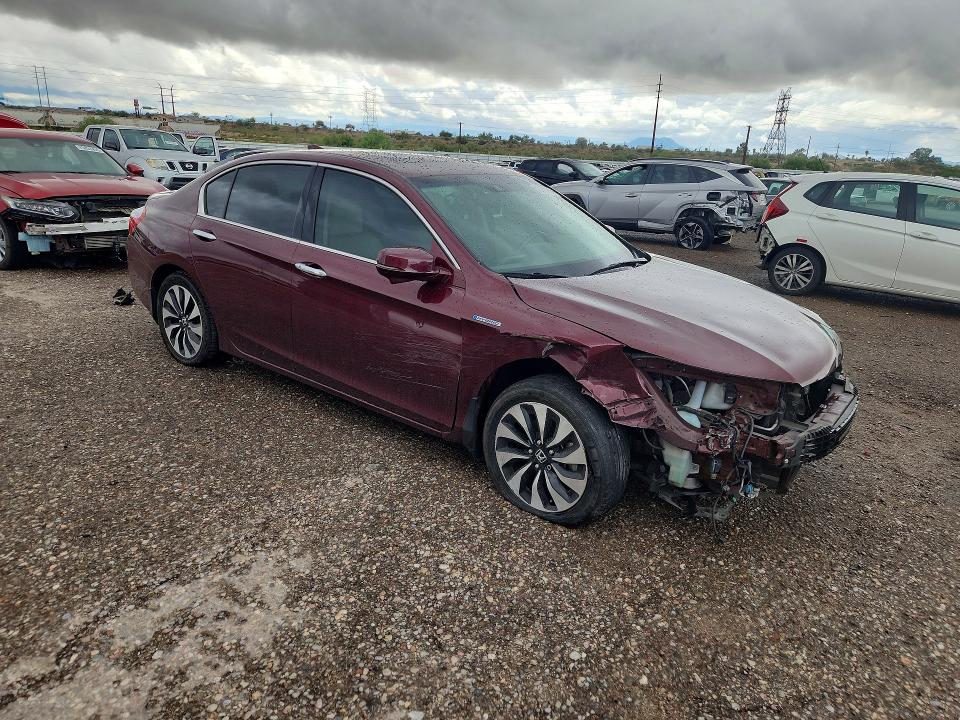 Продажа на аукционе авто 2014 Honda Accord, vin: 1HGCR6F53EA010615, номер лота: 70120246
