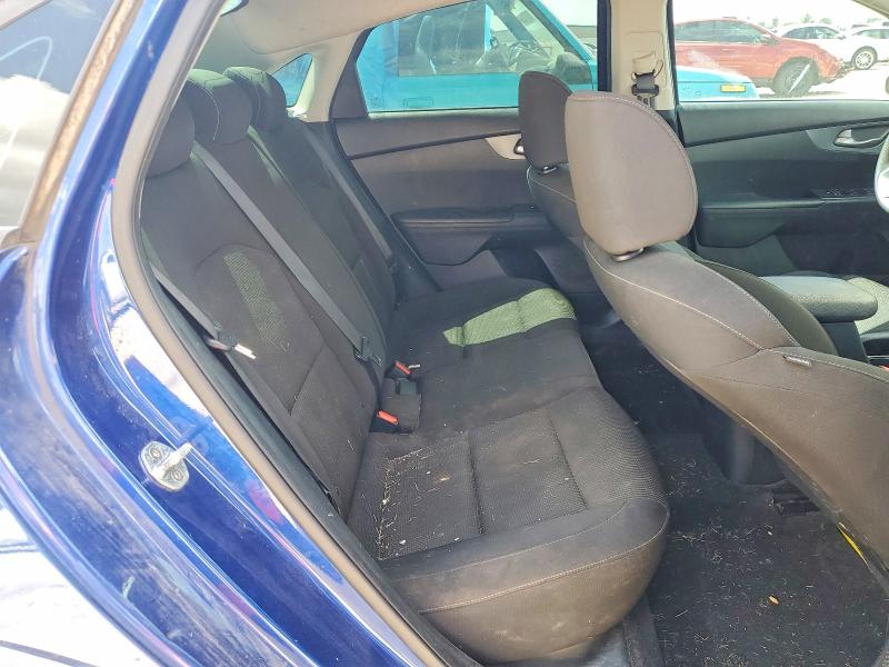 68837676 :رقم المزاد ، 3KPF24AD2LE259310 vin ، 2020 Kia Forte مزاد بيع