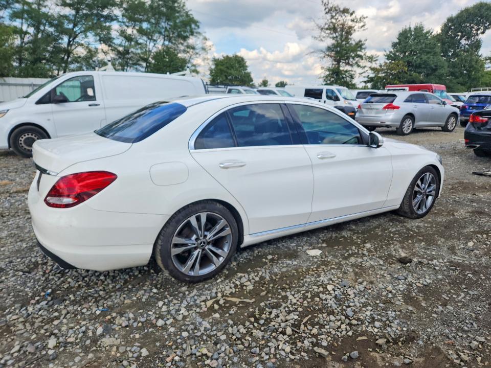 Продажа на аукционе авто 2018 Mercedes-benz C, vin: 55SWF4JB5JU276272, номер лота: 70899236