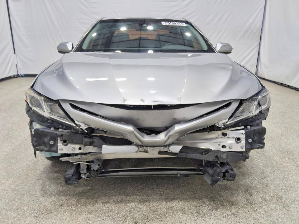 2018 Toyota Camry მანქანა იყიდება აუქციონზე, vin: JTNB11HKXJ3011908, აუქციონის ნომერი: 66183296