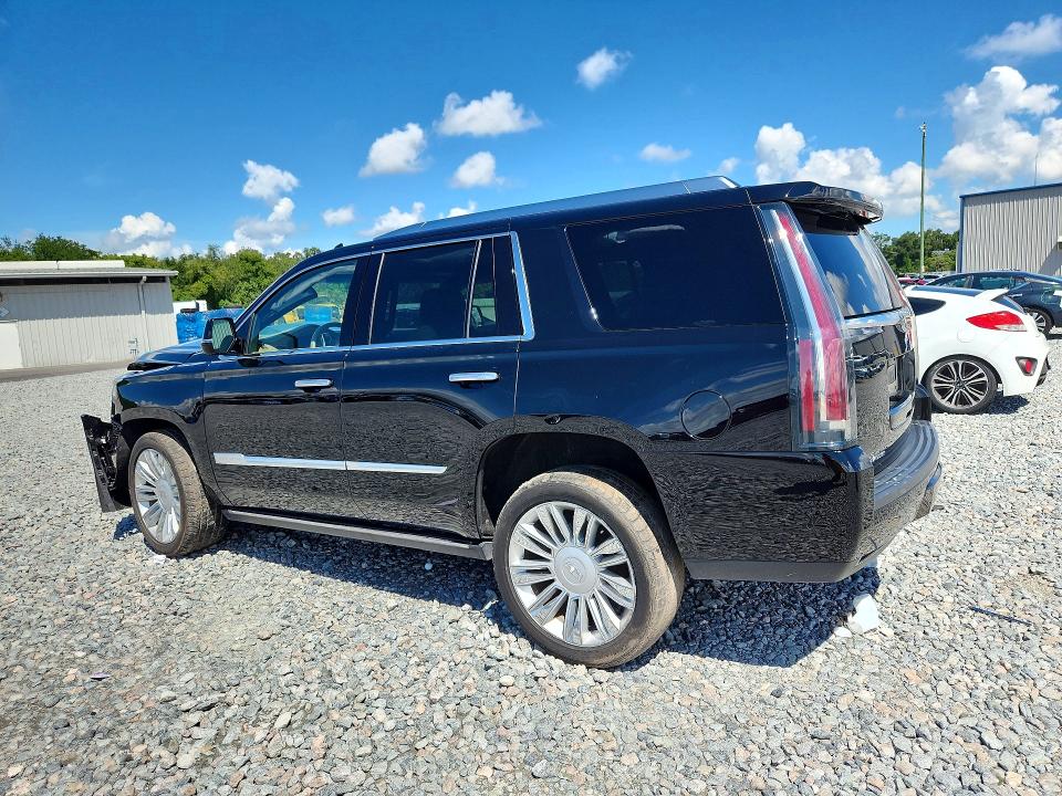 2020 Cadillac Escalade მანქანა იყიდება აუქციონზე, vin: 1GYS4DKJ9LR104104, აუქციონის ნომერი: 68548556