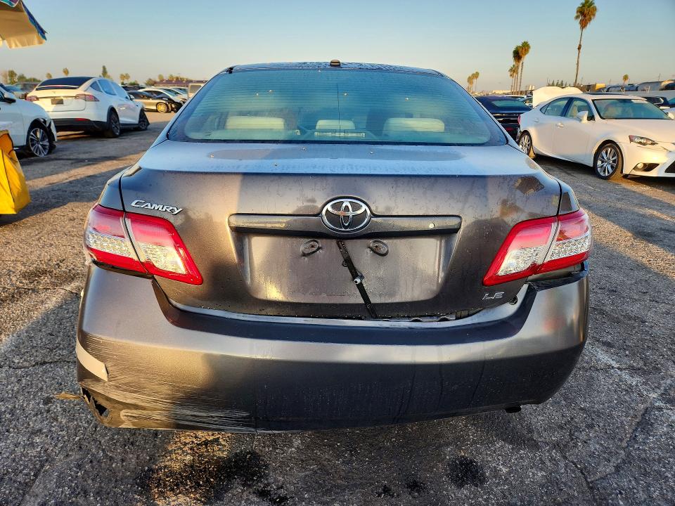 69822756 :رقم المزاد ، 4T1BF3EK2BU164960 vin ، 2011 Toyota Camry مزاد بيع