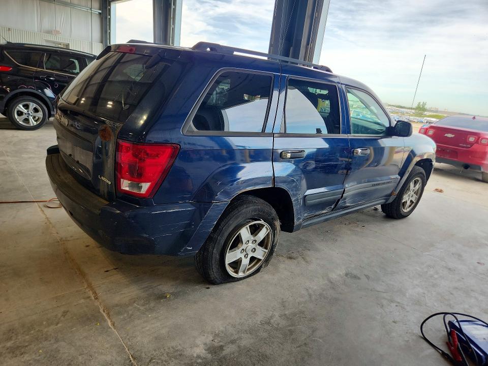 2005 Jeep Grand Cherokee მანქანა იყიდება აუქციონზე, vin: 1J4GR48K75C714015, აუქციონის ნომერი: 68219526