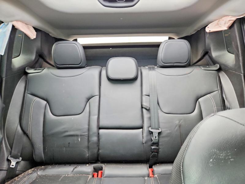 2017 Jeep Renegade მანქანა იყიდება აუქციონზე, vin: ZACCJBDB8HPE48672, აუქციონის ნომერი: 66849796