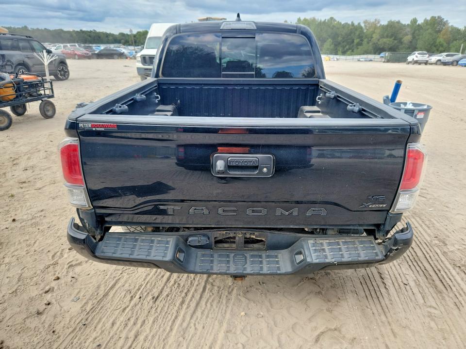 Продаж на аукціоні авто 2022 Toyota Tacoma, vin: 3TMCZ5AN7NM518153, номер лоту: 70340566