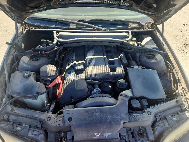 2003 Bmw 325 მანქანა იყიდება აუქციონზე, vin: WBAEU33473PM57634, აუქციონის ნომერი: 67581396