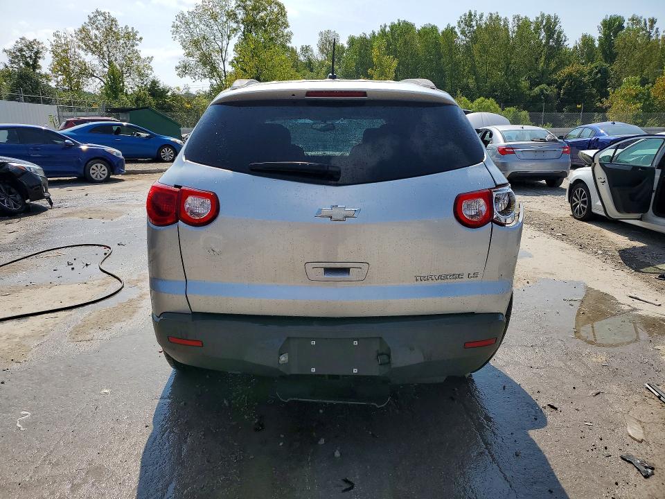 68060766 :رقم المزاد ، 1GNKRFED8CJ362497 vin ، 2012 Chevrolet Traverse مزاد بيع
