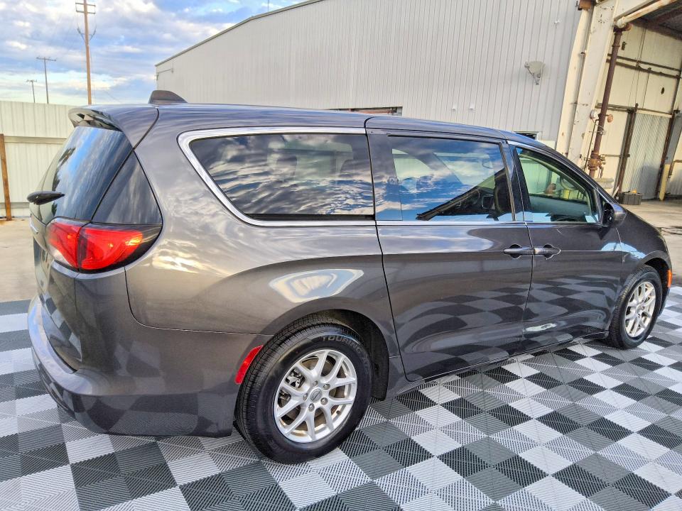 Продажа на аукционе авто 2023 Chrysler Voyager, vin: 2C4RC1CG5PR519638, номер лота: 67554606