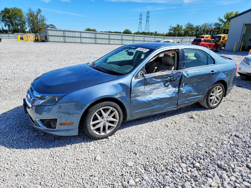 70539026 :رقم المزاد ، 3FAHP0JA9BR177984 vin ، 2011 Ford Fusion مزاد بيع