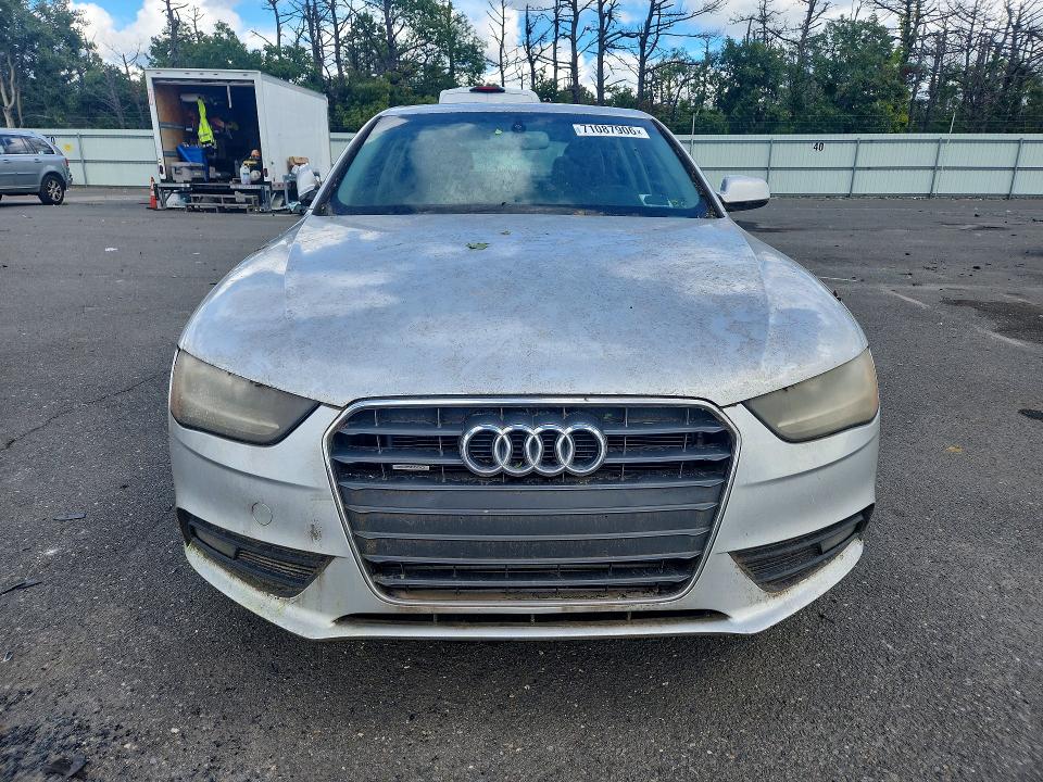 Продажа на аукционе авто 2014 Audi A4, vin: WAUBFAFL9EN001329, номер лота: 71087906