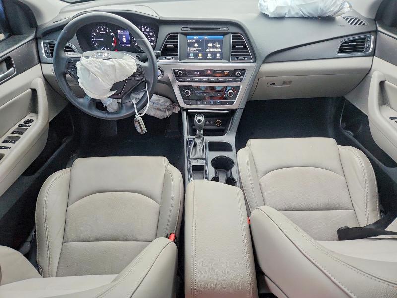 Продажа на аукционе авто 2017 Hyundai Sonata, vin: 5NPE34AF8HH582841, номер лота: 69244776