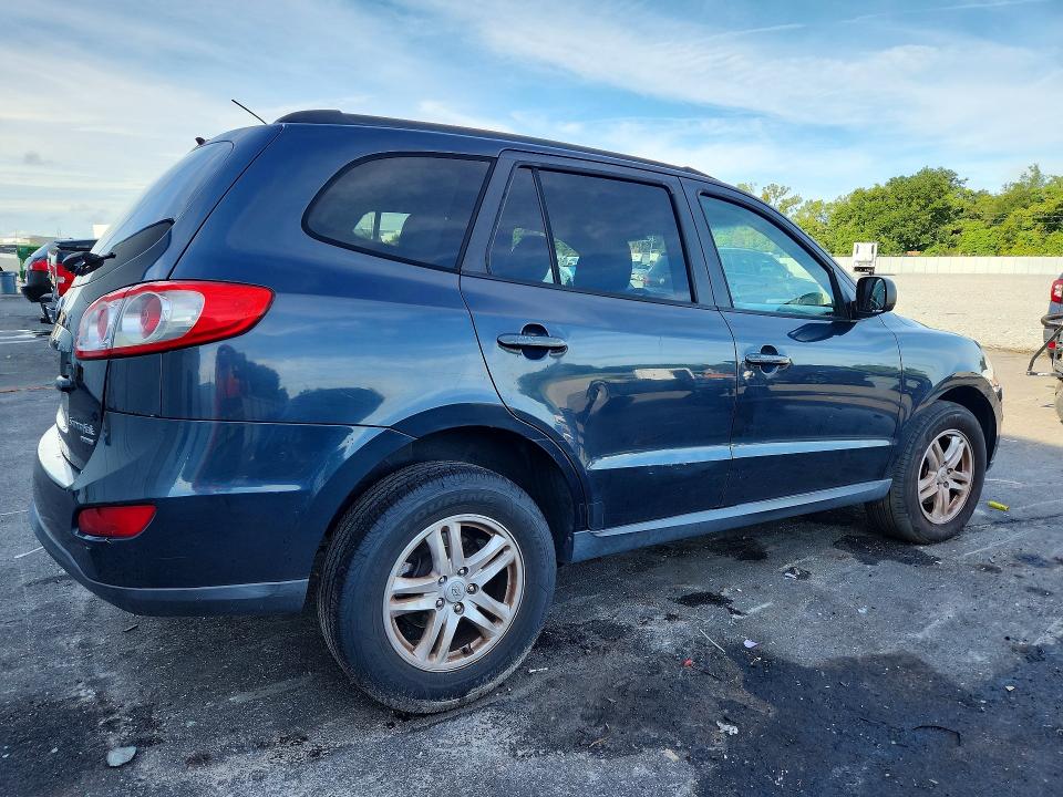 67726936 :رقم المزاد ، 5XYZGDAB7BG069730 vin ، 2011 Hyundai Santa Fe مزاد بيع