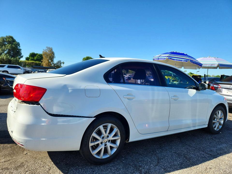 2014 Volkswagen Jetta მანქანა იყიდება აუქციონზე, vin: 3VWD17AJ2EM376196, აუქციონის ნომერი: 66860766