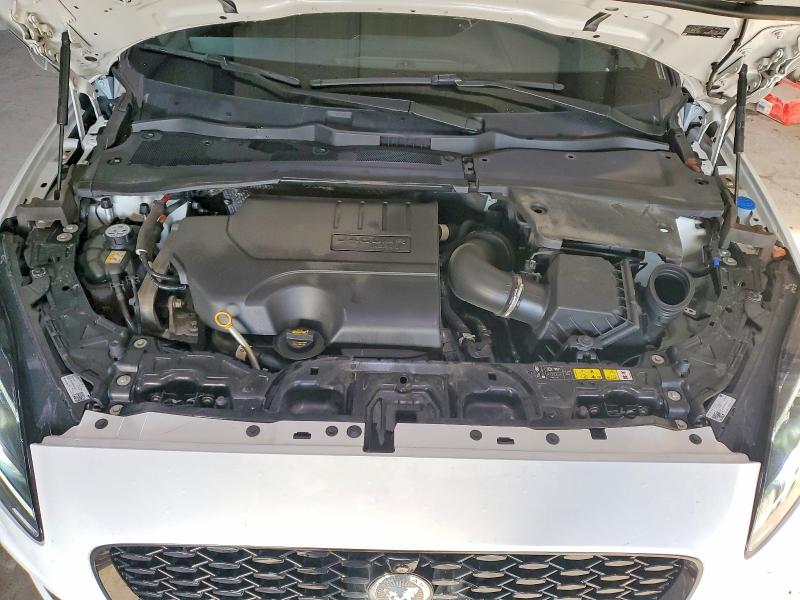 2024 Jaguar E-pace მანქანა იყიდება აუქციონზე, vin: SADFL2FX5R1049465, აუქციონის ნომერი: 68431876